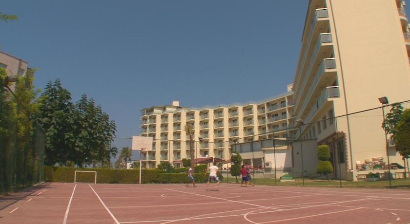 Royal Palace Kusadasi Hotel ภายนอก รูปภาพ