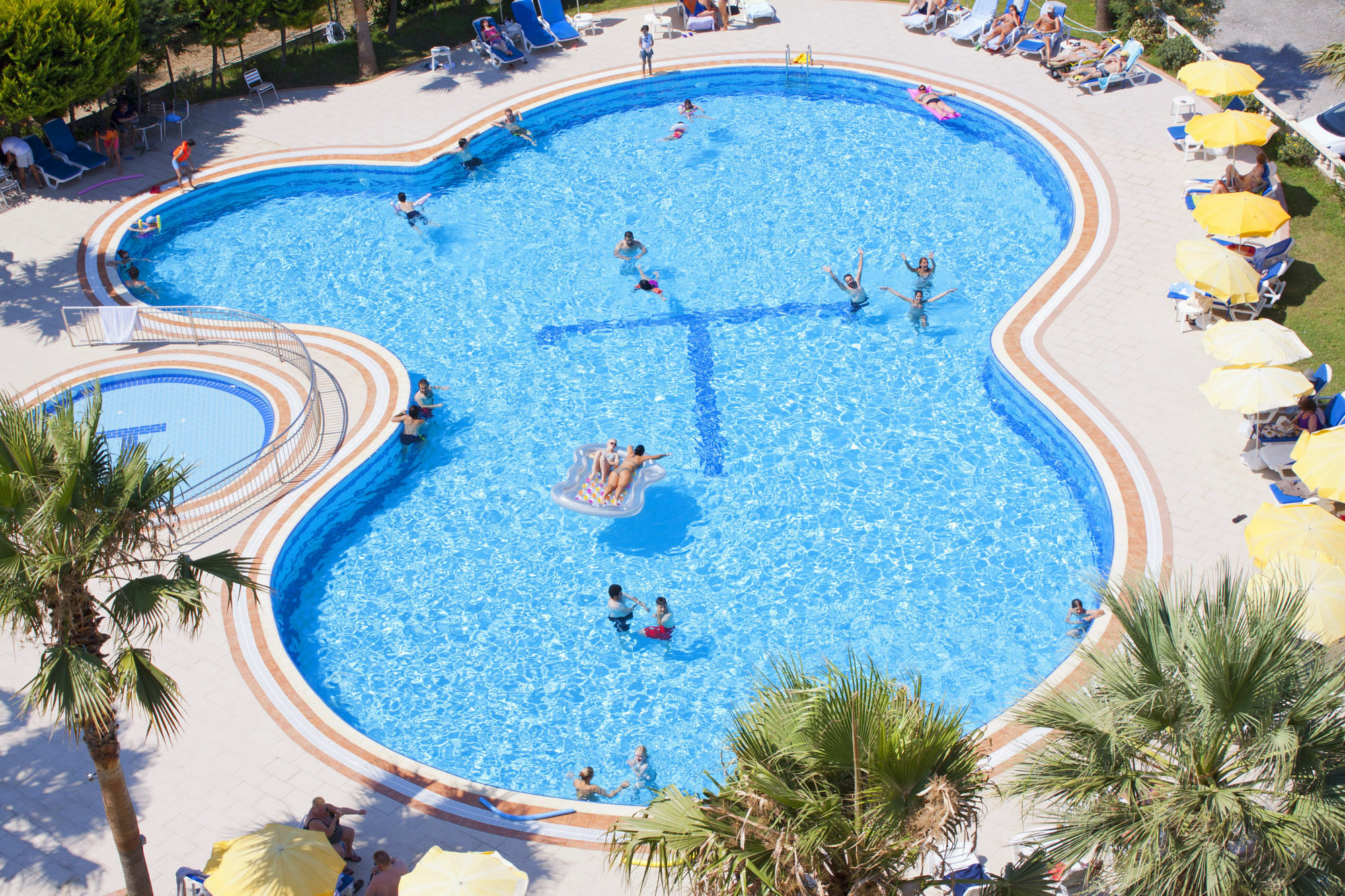 Royal Palace Kusadasi Hotel ภายนอก รูปภาพ